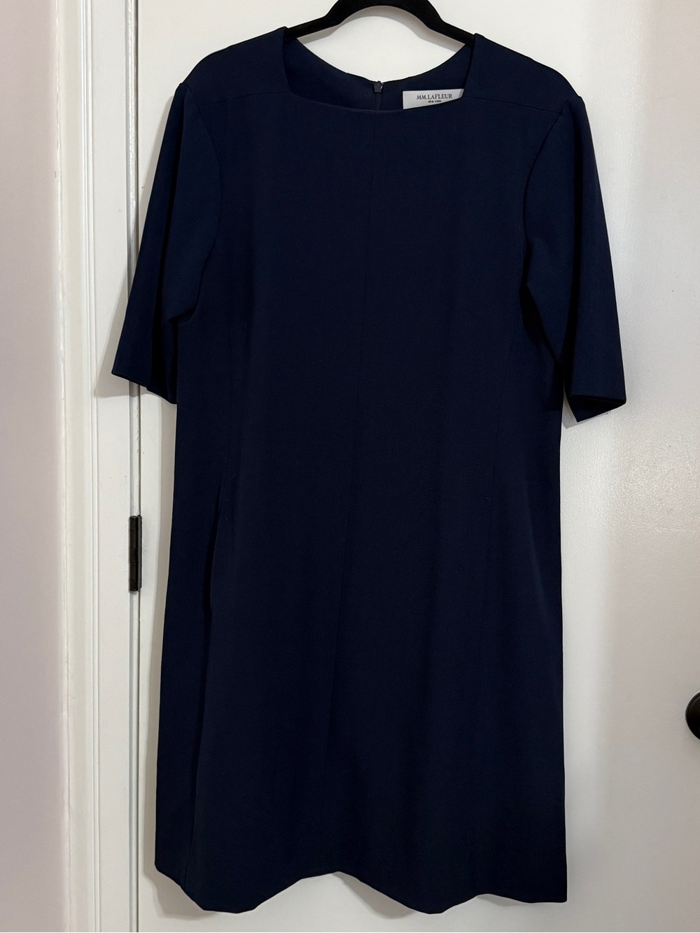MM.LaFleur Navy Emily Tailored Shift Dress